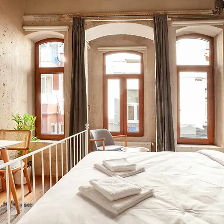 Armel Homes Beyoglu מלון דירות
